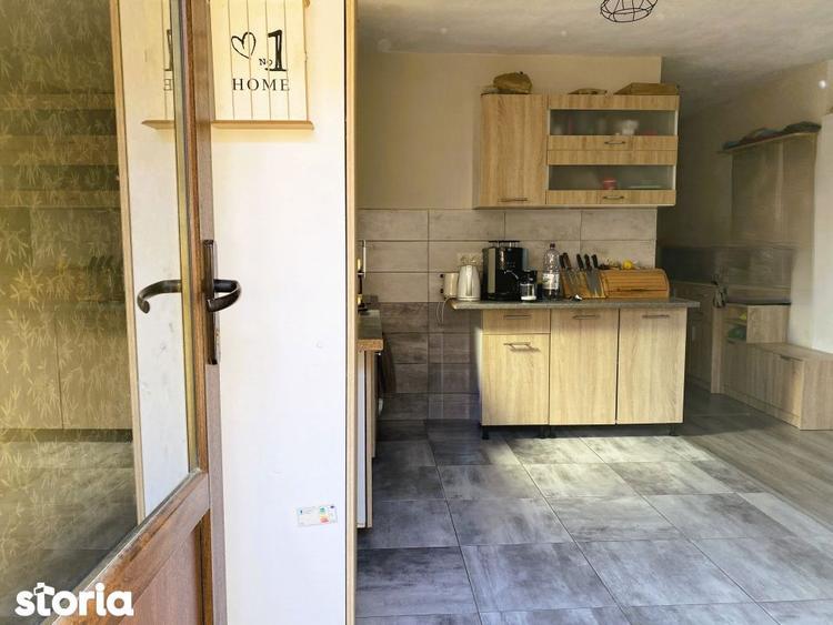 Casă cu 5 camere cu Teren 238 Mp în Central