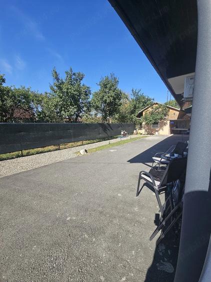 Casă cu Teren 800 Mp în Păulești