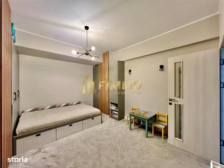Apartament cu 3 camere semidecomandat în Paltin