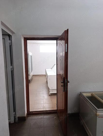 Spațiu comercial, de 200 mp, în Rădoiești