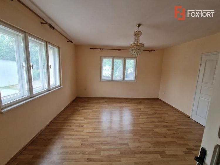 Casă individuală cu 3 camere cu Teren 2096 Mp în Ianova