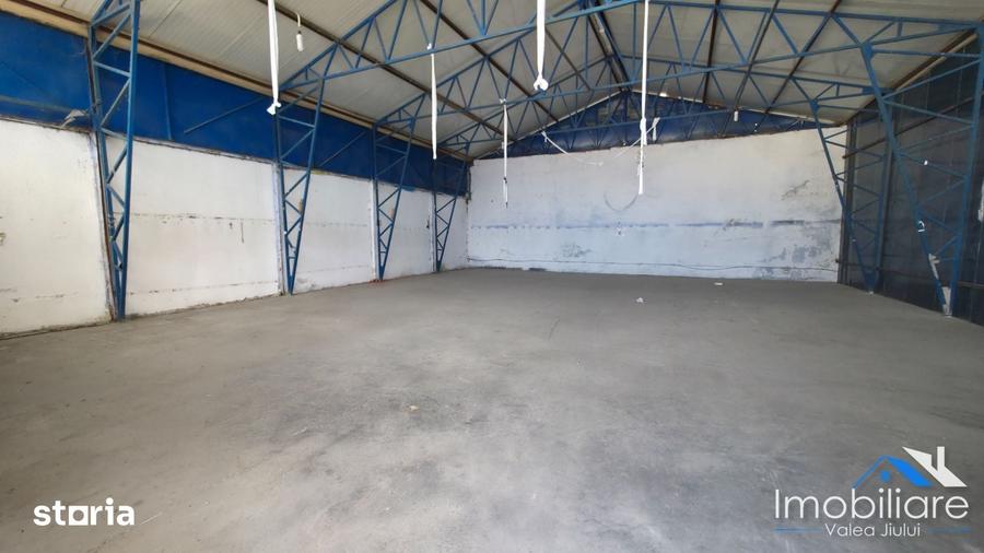 2 Hale de inchiriat, Livezeni, Langa Petro?ani - 1