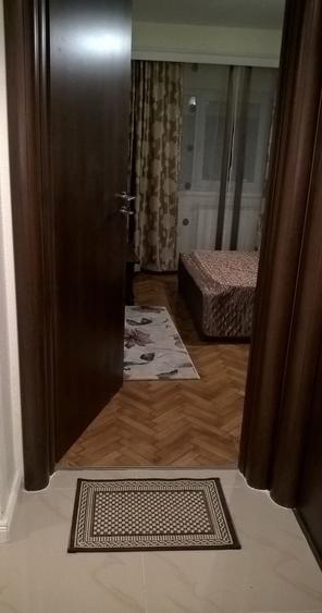 Apartament cu 3 camere decomandat, mobilat în Libertății