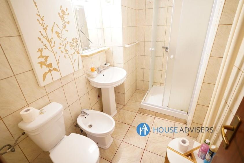 Apartament cu 2 camere, mobilat în Universitate