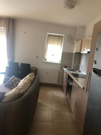 Apartament cu 2 camere semidecomandat în Sânmartin