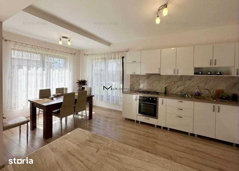 Casă cu 5 camere decomandat cu Teren 800 Mp în Central