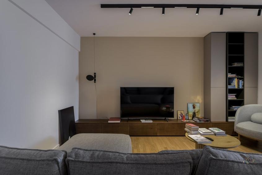 Apartament cu 4 camere semidecomandat în Eminescu