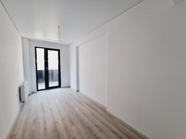 Apartament cu 3 camere decomandat în Țiglina 2