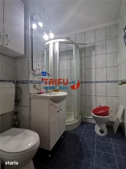 Apartament cu 3 camere decomandat în Tolstoi