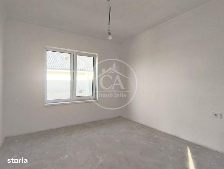 Casă cu 4 camere decomandat cu Teren 545 Mp în Sântandrei