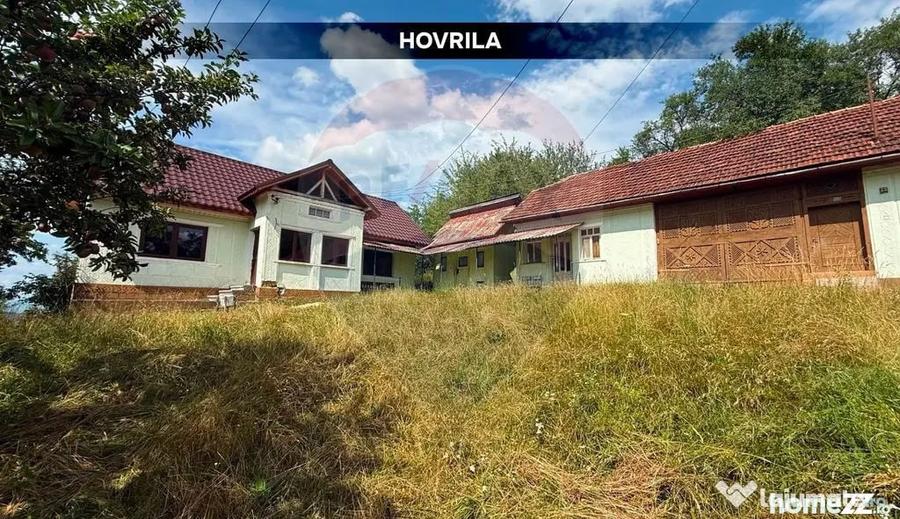 Casă cu 2 camere cu Teren 2628 Mp în Hovrila