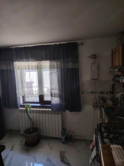 Casă cu 4 camere cu Teren 400 Mp în Exterior Vest