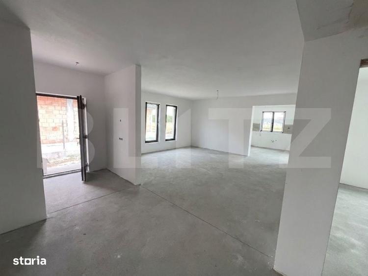 Casă cu 4 camere în Central