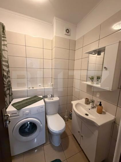 Apartament cu 2 camere semidecomandat, mobilat în Iris