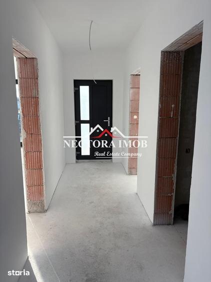 Casă cu 4 camere cu Teren 553 Mp în Sântandrei