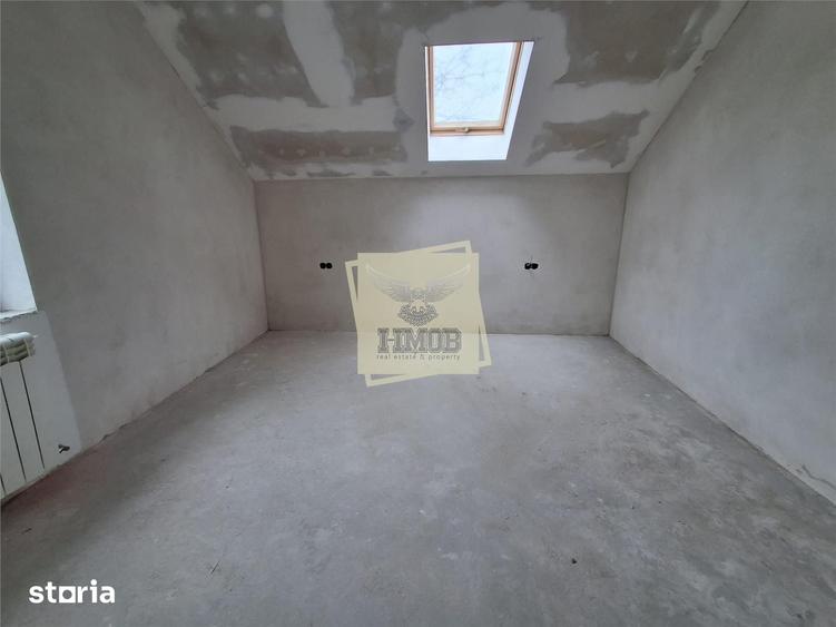 Casă cu 5 camere cu Teren 482 Mp în Șura Mică