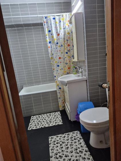 Apartament cu 3 camere decomandat în 1 Mai