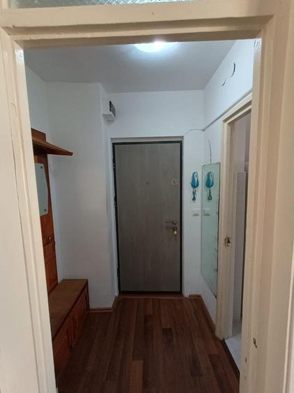 Inchiriez Ap 2 camere semidecomandat in Sibiu str luptei - 2