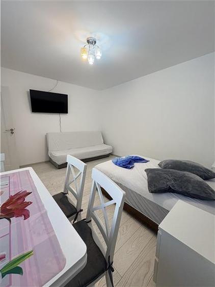 Apartament 2 Dormitoare de Inchiat Delfinariu Ideal pentru Studenți - 1