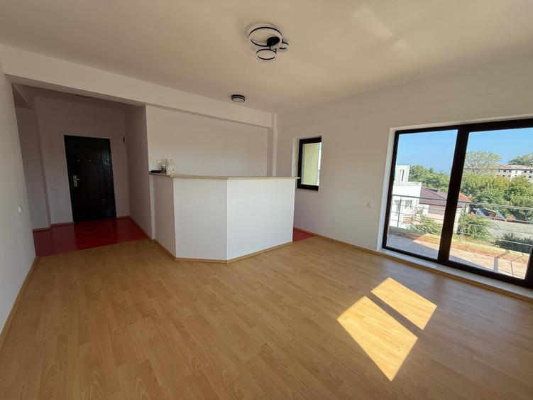 Apartament cu 2 camere decomandat în Sud