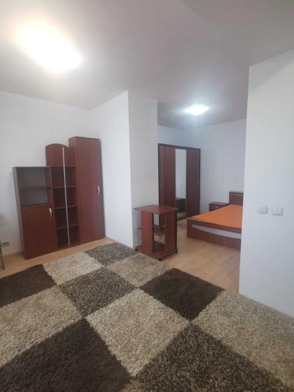 Garsonieră decomandată în Drumul Taberei