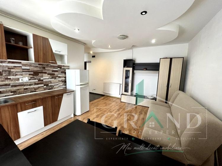 Apartament cu 2 camere semidecomandat, mobilat în Iris