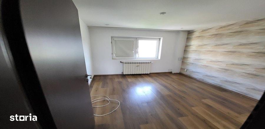 BD.DECEBAL, Apartament cu 3 camere decomandate - 90 mp- etaj 4/4, - 7
