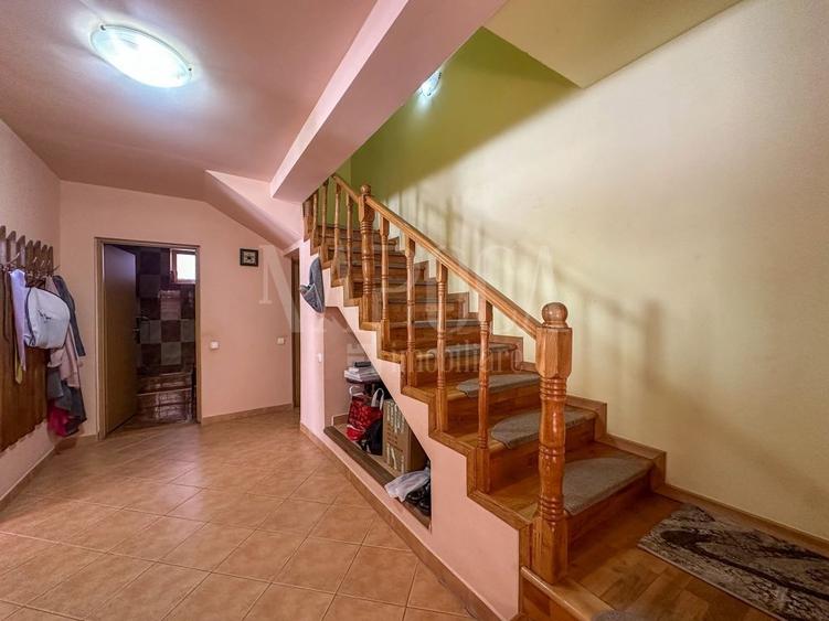 Casă individuală cu 6 camere cu Canalizare în Bună Ziua