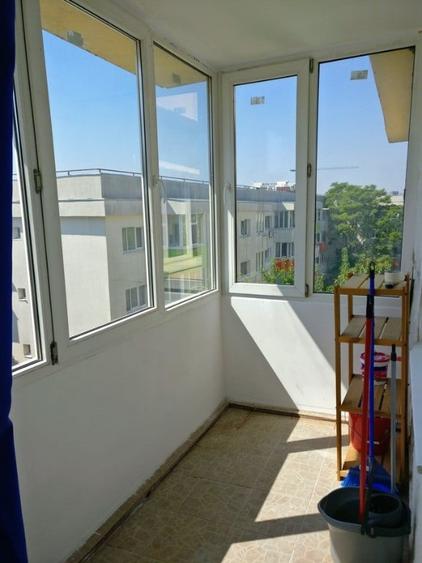 Apartament cu 2 camere decomandat în Aviației