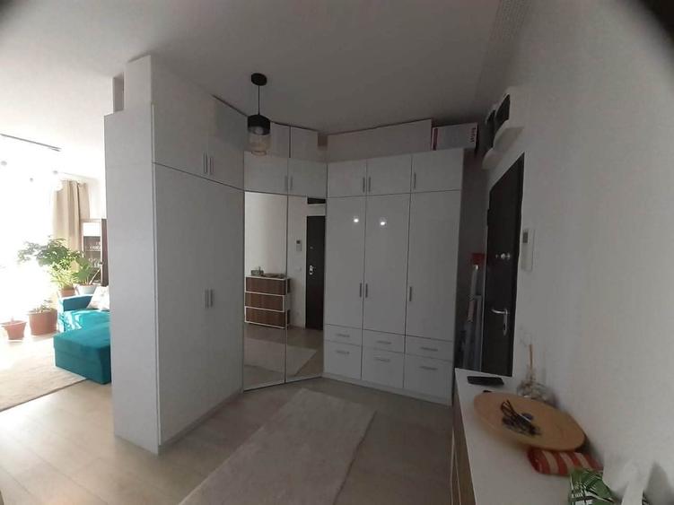 Apartament cu 2 camere decomandat în Aviației