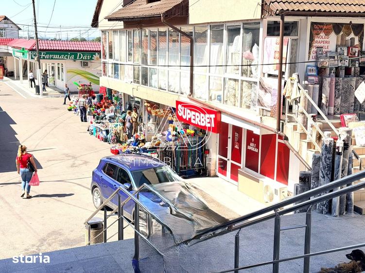 Spațiu comercial, de 32 mp, în Central