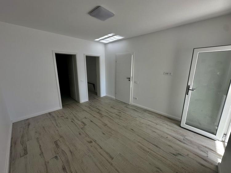 Casă individuală cu 4 camere cu Teren 370 Mp în Sântandrei