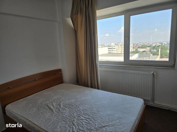 Apartament cu 3 camere în Casa de Cultură