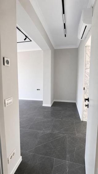Apartament cu 3 camere decomandat, mobilat în Băneasa