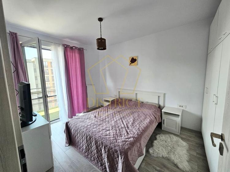 Apartament cu 2 camere semidecomandat, mobilat în Torontalului