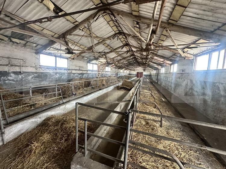 Spațiu industrial, de 356 mp, în Exterior Nord
