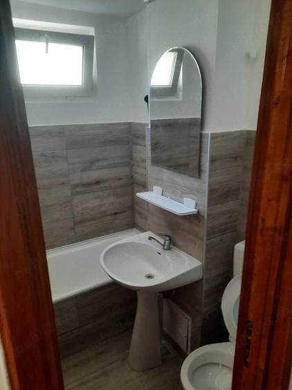 Apartament cu 2 camere decomandat în Exterior Vest