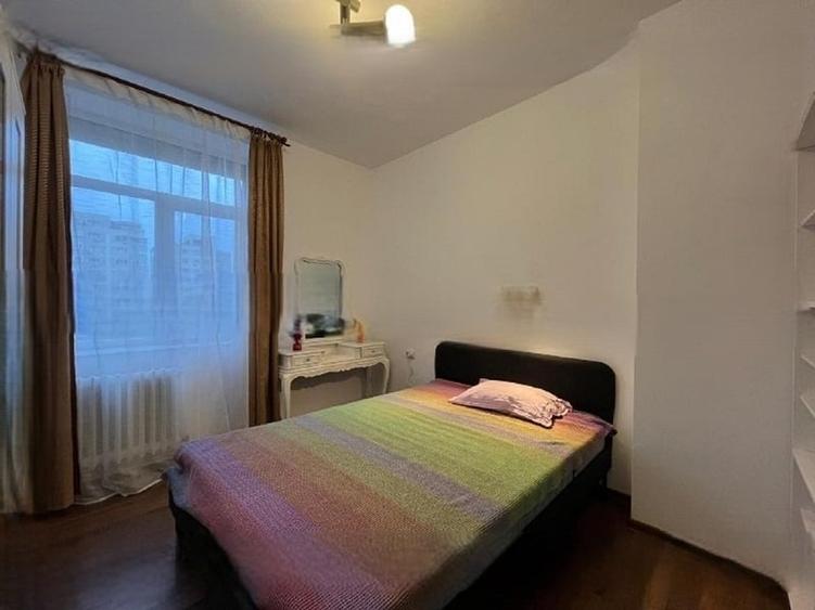 Apartament cu 2 camere decomandat în Centru Civic