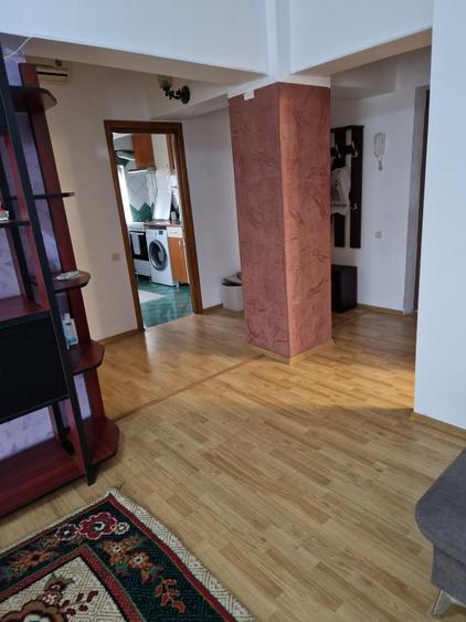Apartament cu 2 camere decomandat în Voivodeni
