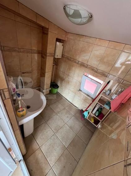Spațiu comercial, de 160 mp, în Micro 11