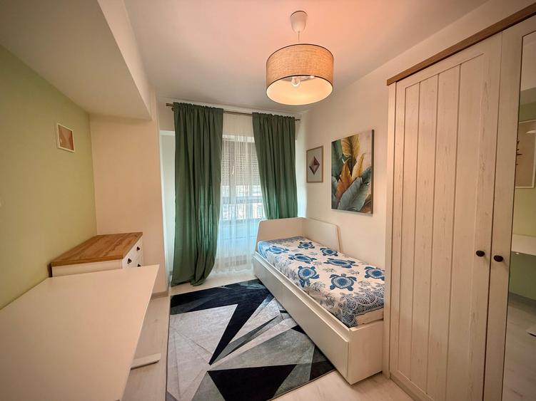 Apartament cu 3 camere, mobilat în Nicolina