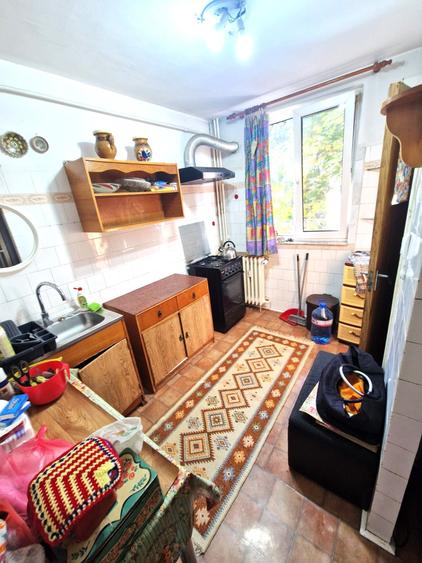 Apartament cu 2 camere decomandat în Drumul Taberei