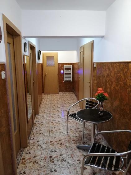Apartament cu 3 camere decomandat în Valea Cetății