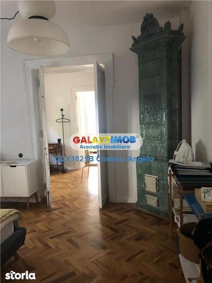 Casă cu 6 camere cu Teren 200 Mp în Central