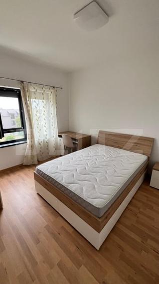 Apartament cu 3 camere decomandat, mobilat în Steaua