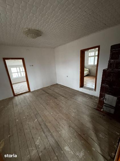 Casă cu 3 camere cu Teren 480 Mp în Tulucești