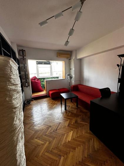 Apartament cu 2 camere decomandat, mobilat în Banu Manta