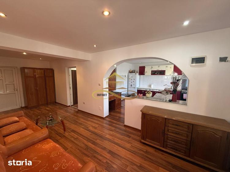 Casă cu 4 camere cu Teren 620 Mp în Central