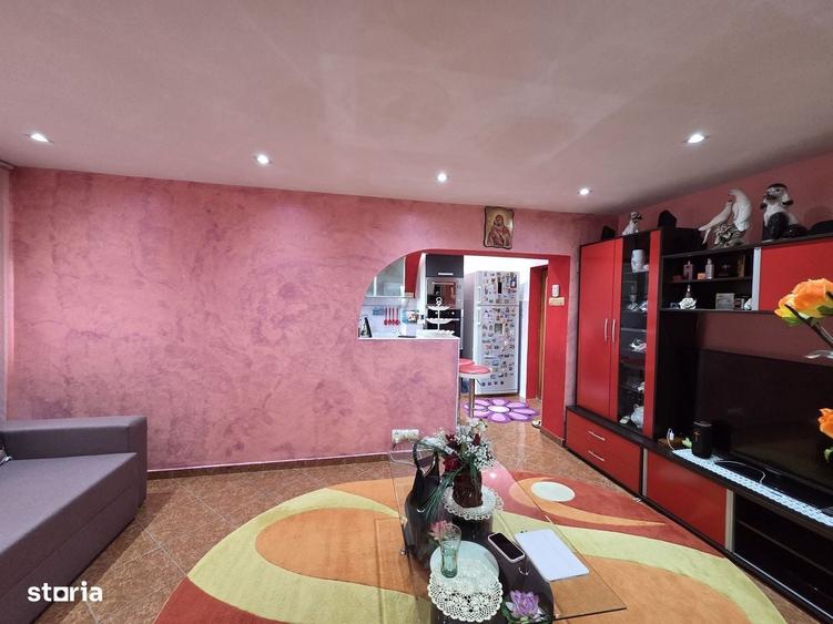 Apartament cu 2 camere decomandat în Ultracentral