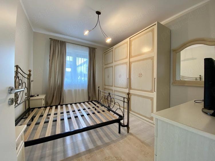 Apartament cu 5 camere semidecomandat, mobilat în Andrei Mureșanu